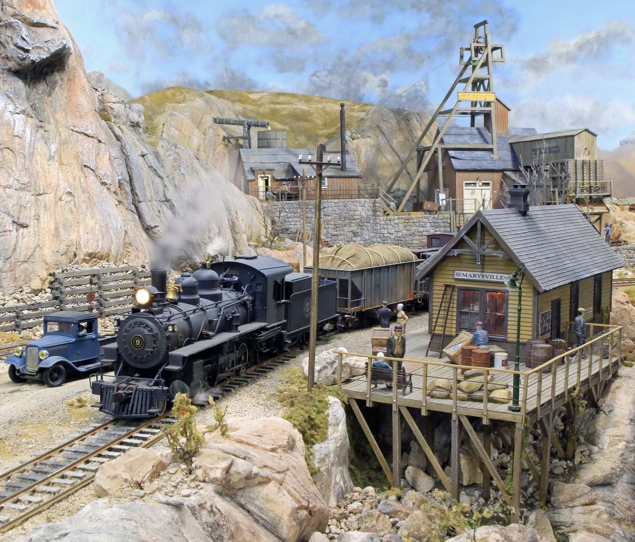 Passing the Marysville Depot with the Empire Mine in background – Peter Jackson|Photo Gallery