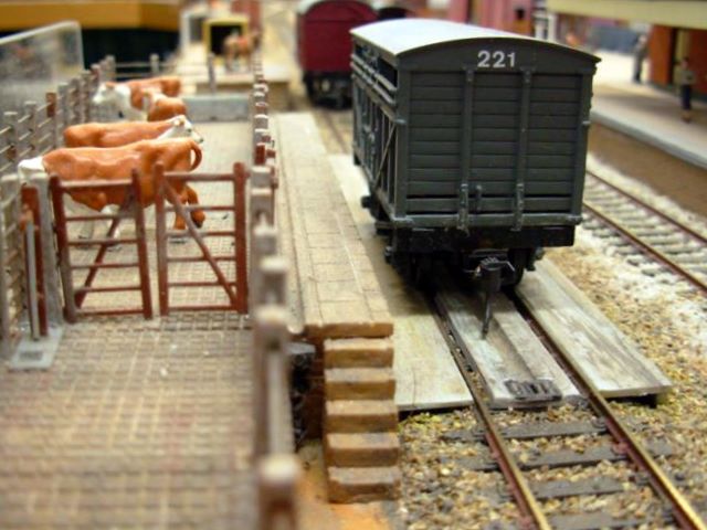 dscn1081|Ron Solly’s New OO scale – GWR Layout with DCC