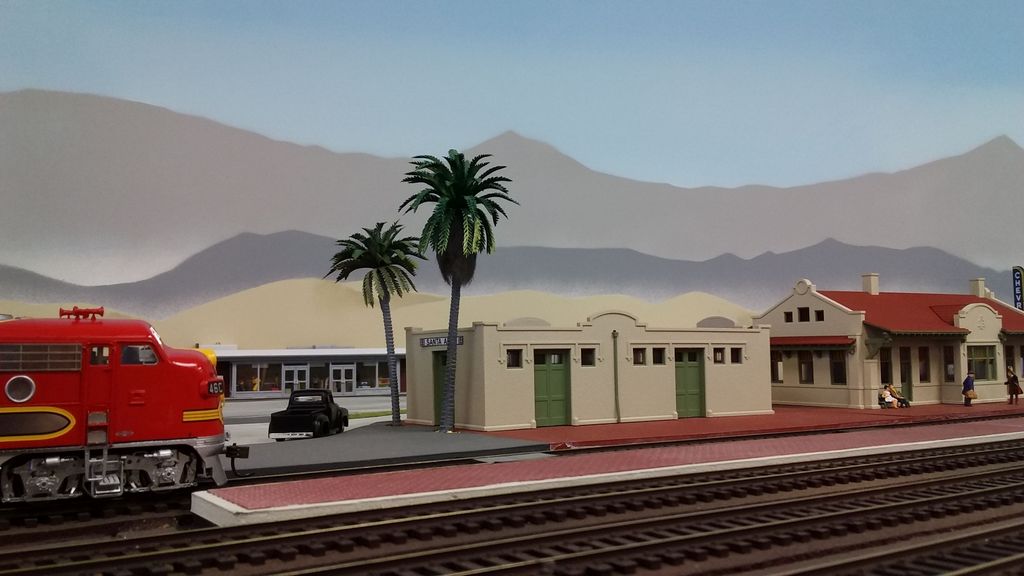 el_capitan_eastbound_at_santa_amba_1|Santa Fe Railway, Los Angeles Division