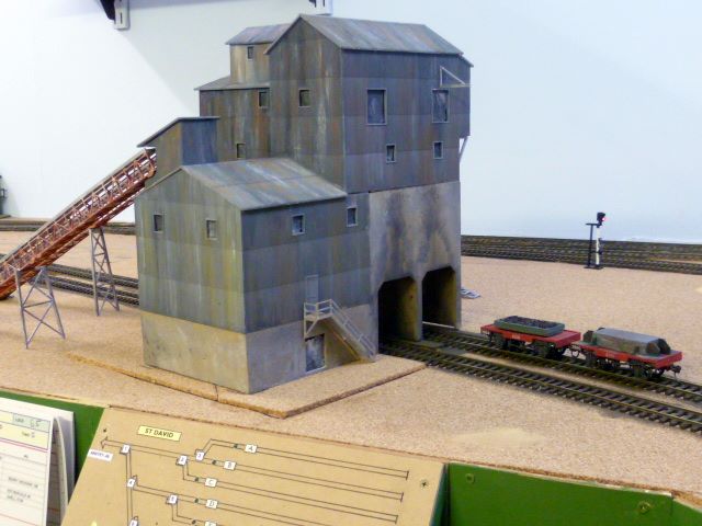 p1000509|Ron Solly’s New OO scale – GWR Layout with DCC