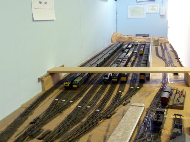 p1000511|Ron Solly’s New OO scale – GWR Layout with DCC
